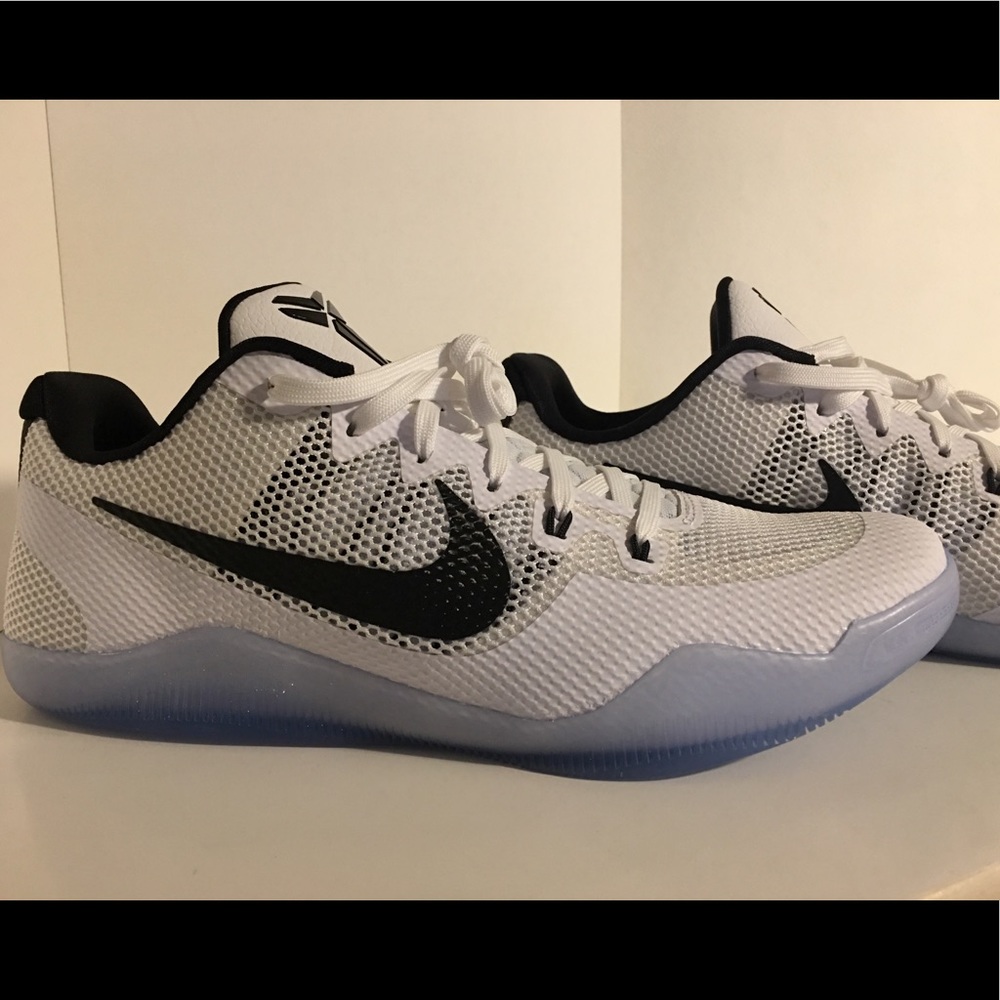 Nike Kobe XI